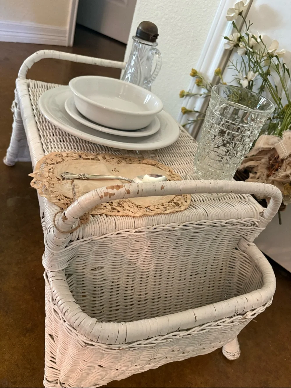 White Wicker Serving Tray Table - Home Dining